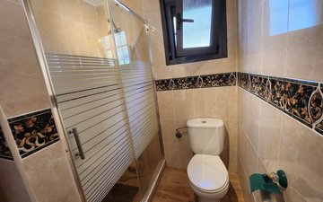 Property slide 16