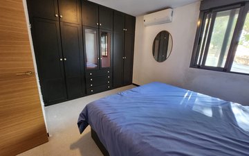 Property slide 28