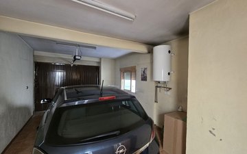 Property slide 27