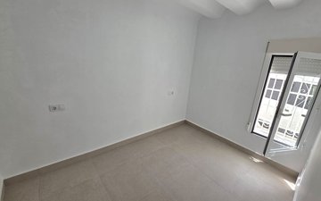 Property slide 22