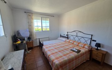Property slide 21