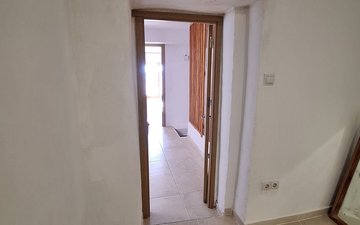 Property slide 26