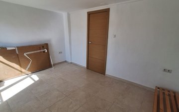 Property slide 39
