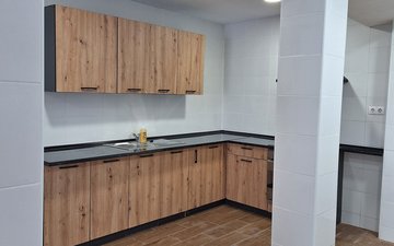 Property slide 16