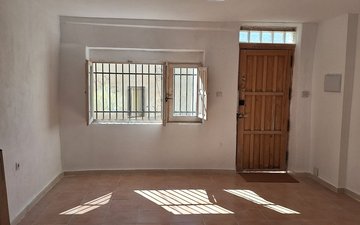 Property slide 14