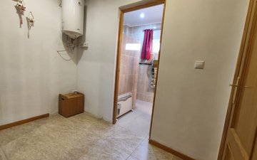 Property slide 22