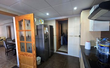 Property slide 10