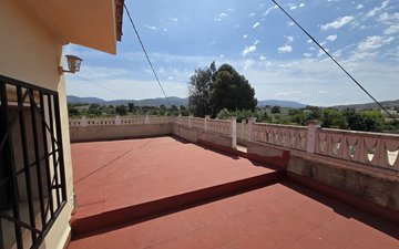 Property slide 25
