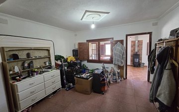Property slide 22