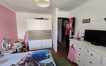 Property slide 31
