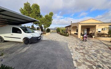Property slide 10