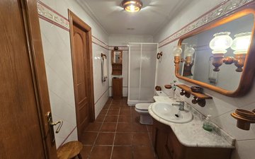 Property slide 20
