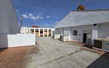 Property slide 44