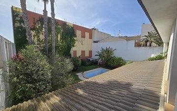 Property slide 35