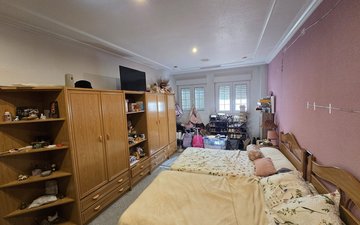 Property slide 15