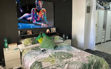 Property slide 25