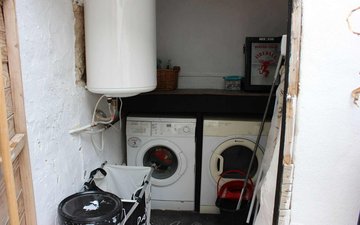 Property slide 22
