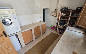 Property slide 29