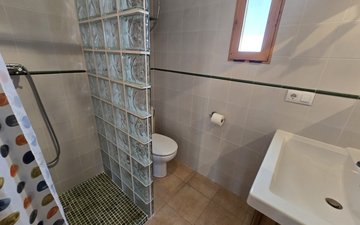 Property slide 38