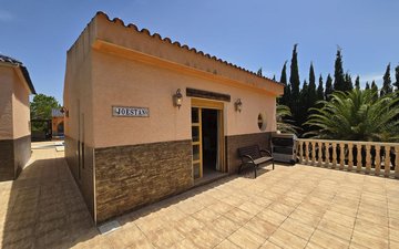 Property slide 43