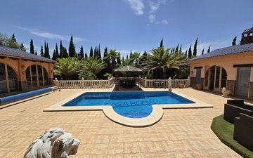 Property slide 44
