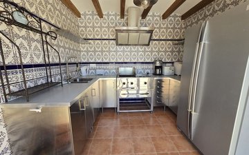 Property slide 46
