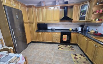 Property slide 17