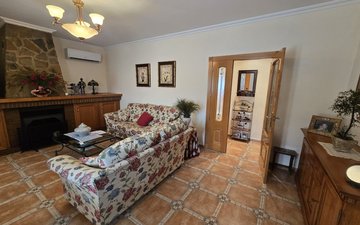 Property slide 14