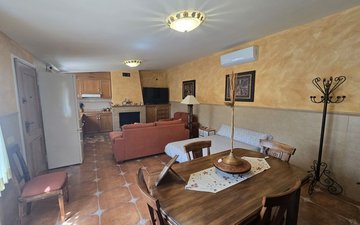 Property slide 25