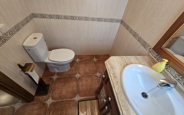 Property slide 28