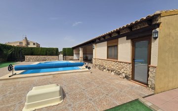 Property slide 39