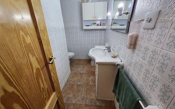 Property slide 36