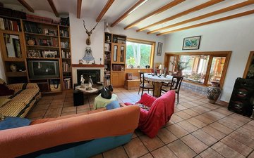 Property slide 22