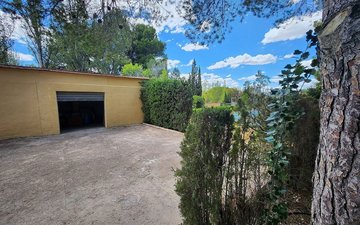 Property slide 5