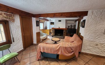 Property slide 50