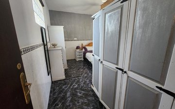 Property slide 40