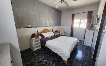 Property slide 41