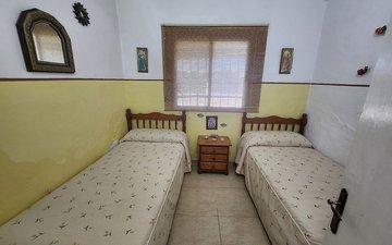 Property slide 15
