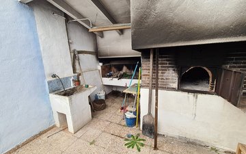 Property slide 19