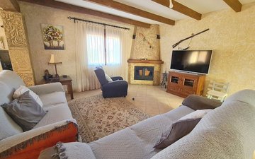 Property slide 27