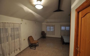 Property slide 22