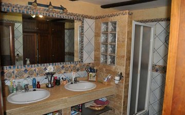 Property slide 35