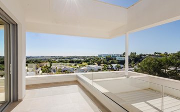 Property slide 32