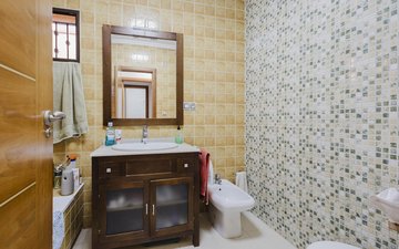 Property slide 22