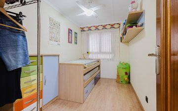 Property slide 17