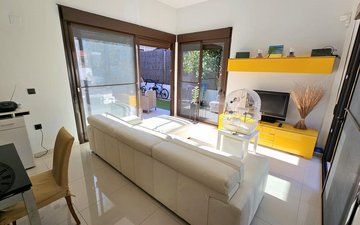 Property slide 15