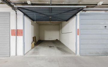 Property slide 38