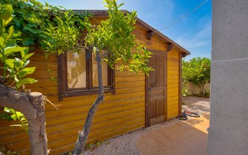 Property slide 37