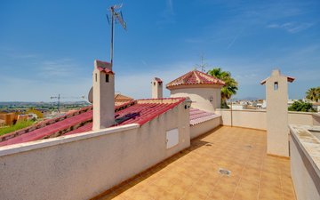 Property slide 32