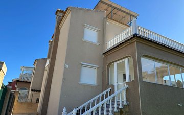 Property slide 32